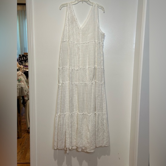 Johnny was Etheral white dress eyelet and silk and cotton and slip - Picture 1 of 16